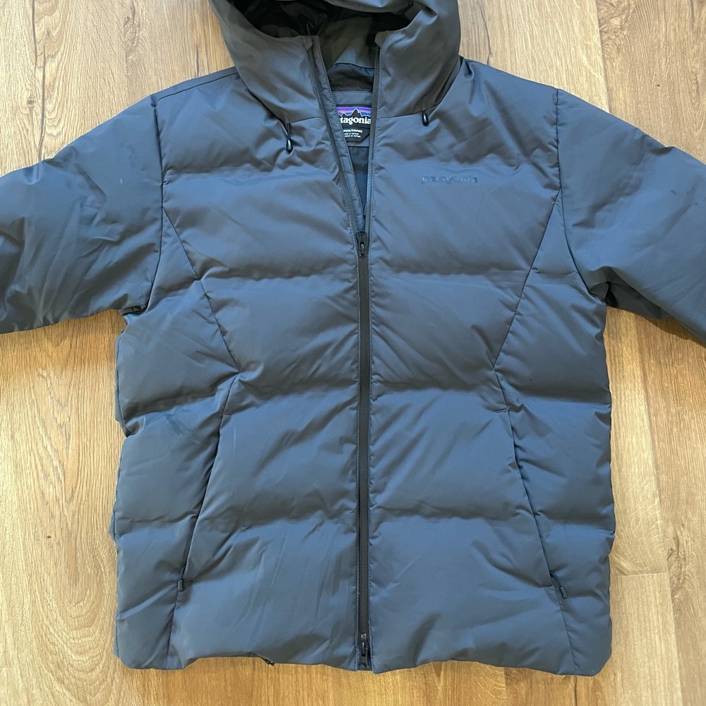 Patagonia Jackson Glacier Down Jacket